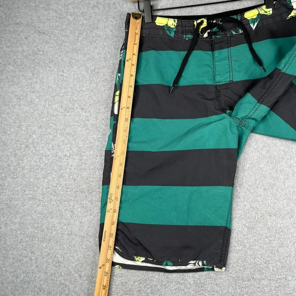 Quiksilver Swim Trunks Mens Green Black Striped Board Shorts Draw String Size 30